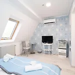 Bed and Breakfast Rose Garden 4*