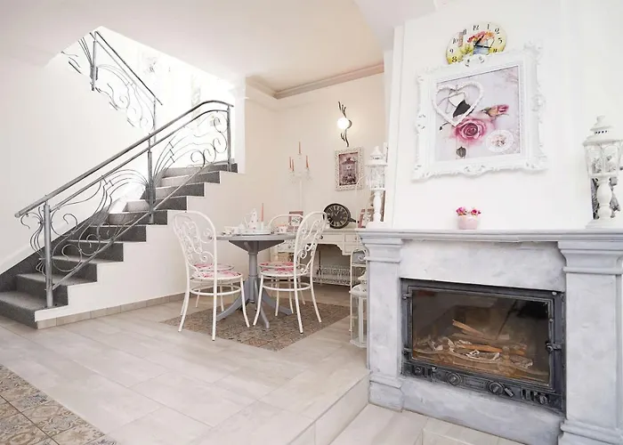 Rose Garden Bed & Breakfast Nyiregyhaza