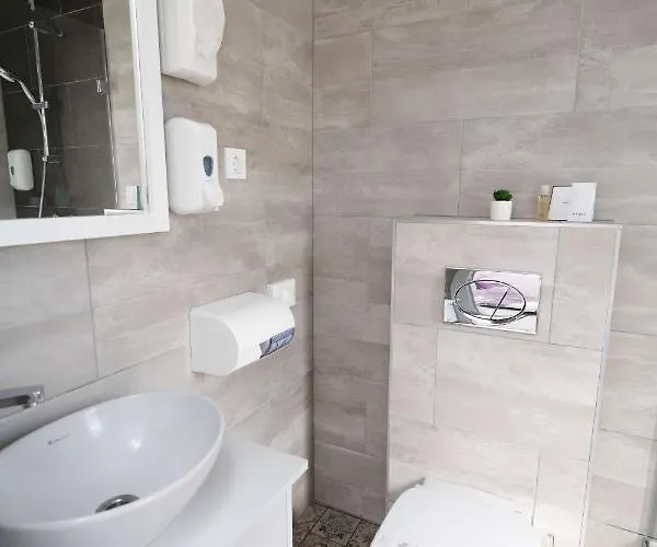 Rose Garden Bed & Breakfast Nyiregyhaza