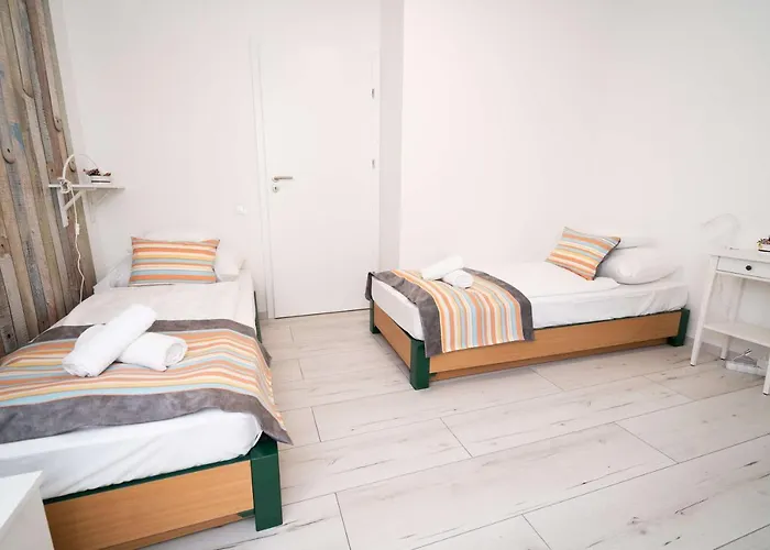 Rose Garden Bed & Breakfast