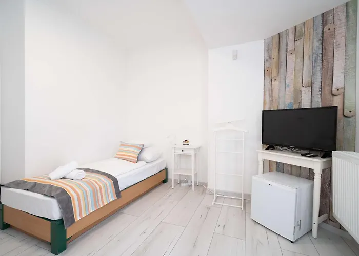 Bed & Breakfast Rose Garden