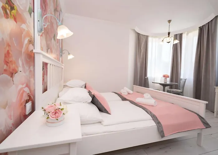 Rose Garden Bed & Breakfast Nyiregyhaza