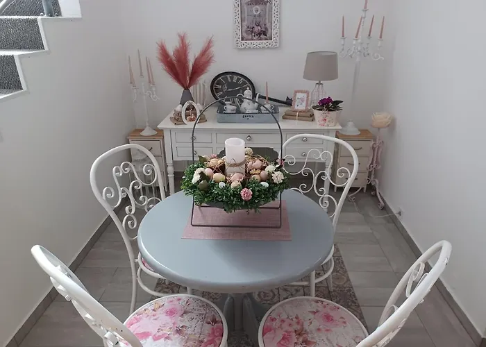 לינה וארוחת בוקר Rose Garden Nyíregyháza