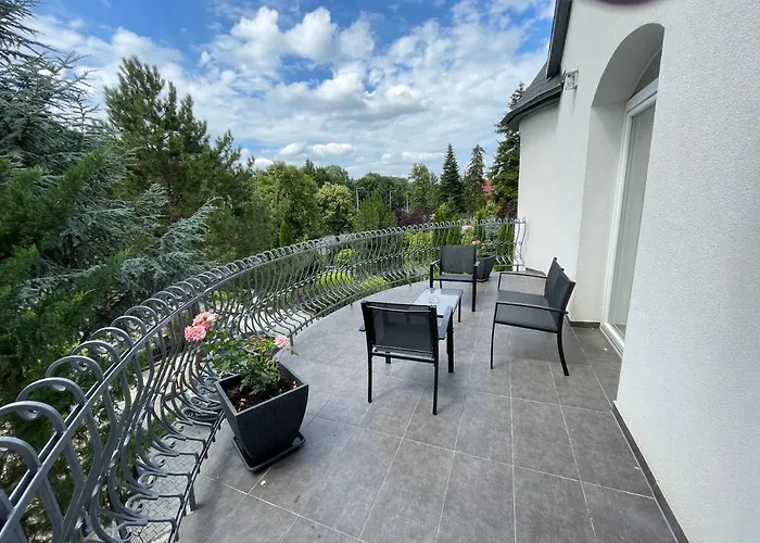 Rose Garden Bed & Breakfast